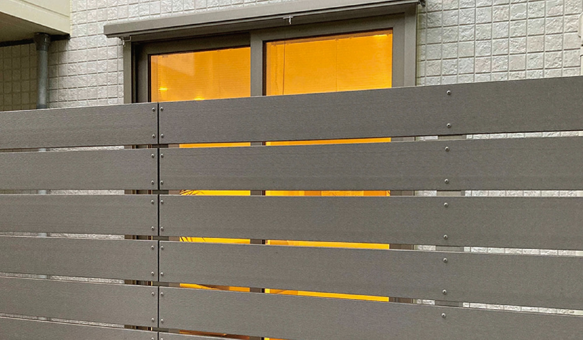 目隠しフェンスの展示